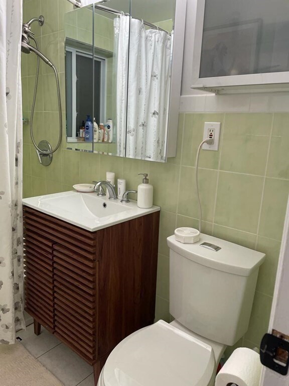 Building Photo - 34 Bryon Rd