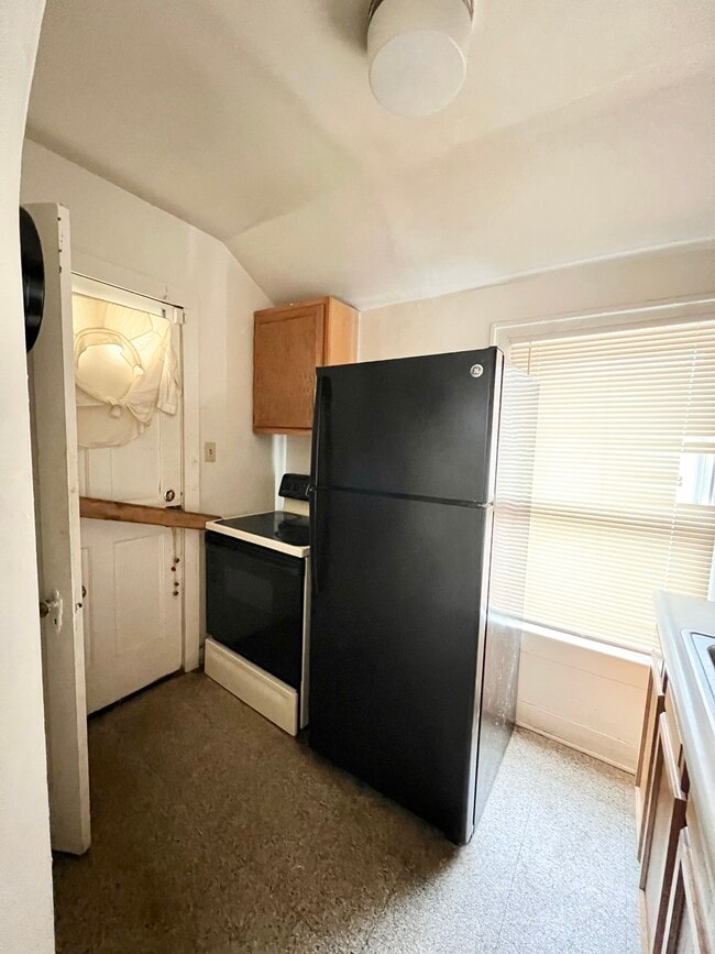 Building Photo - 3520 Herman St