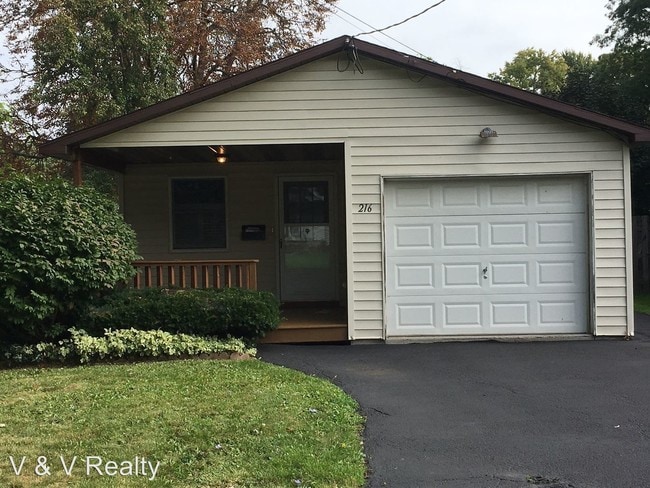 Primary Photo - 2 br, 1 bath House - 216 Norwood Ave