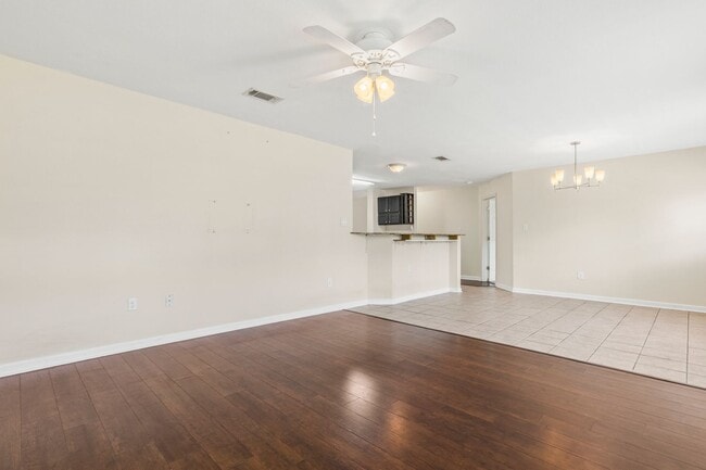 Building Photo - 14797 Nassau Dr