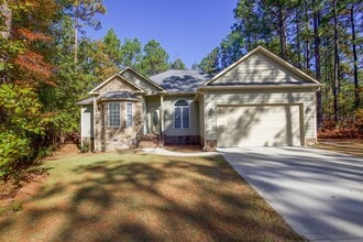 Building Photo - 26 Tahoe Cir