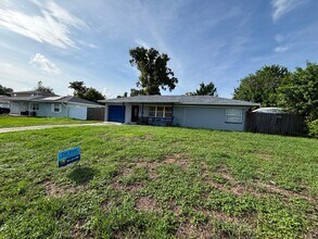 Building Photo - 5213 32nd Terrace N