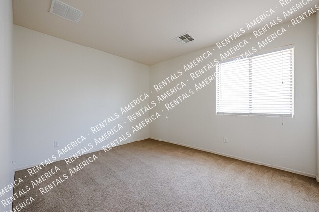 Building Photo - 21004 N Sansom Dr