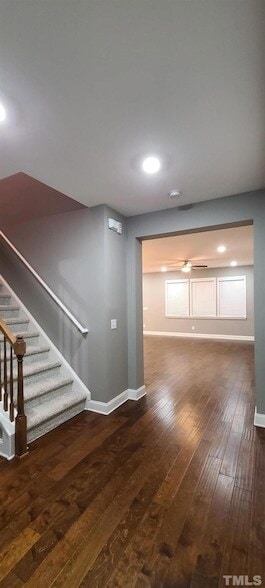 Building Photo - 529 Buhrstone Dr