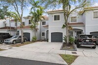 Building Photo - 849 SW 148th Pl