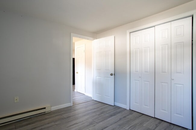Building Photo - 21 Folly Mill Terrace