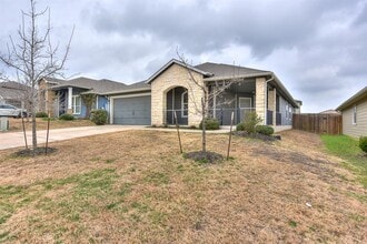 Building Photo - 132 Denton Dr