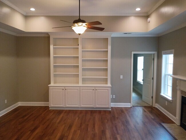 Building Photo - Fabulous Brick Three Bedroom Home in Blythewood SC!