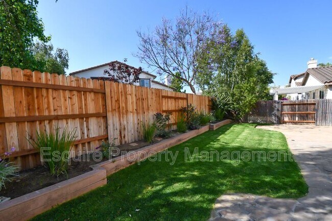 Building Photo - 1763 Alta Vista Pl
