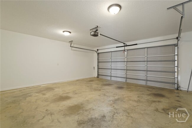 Building Photo - 315 S Bridgeport Dr
