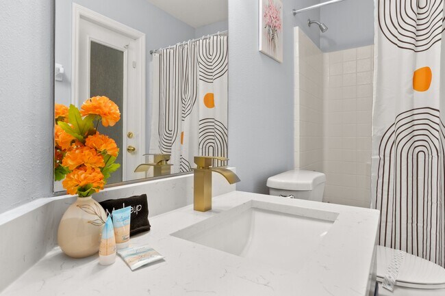 Building Photo - 269 Sandy Ridge Dr