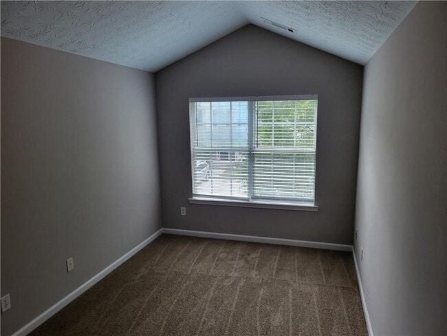 Building Photo - 2802 Vining Ridge Terrace