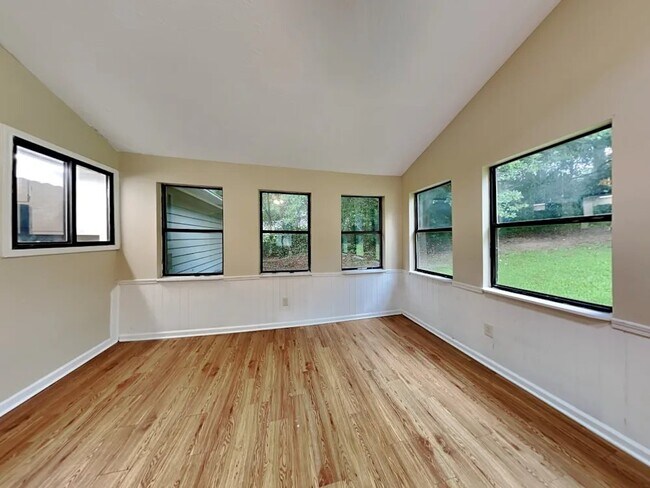 Building Photo - 2493 Crumps Landing Rd SW