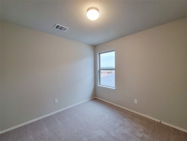 Building Photo - 942 Amesbury Ct
