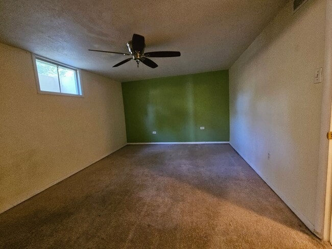 Building Photo - Spacious SE Denver Ranch - Virginia Villag...
