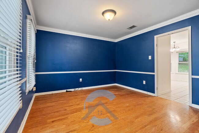 Building Photo - 3 Summerland Ct