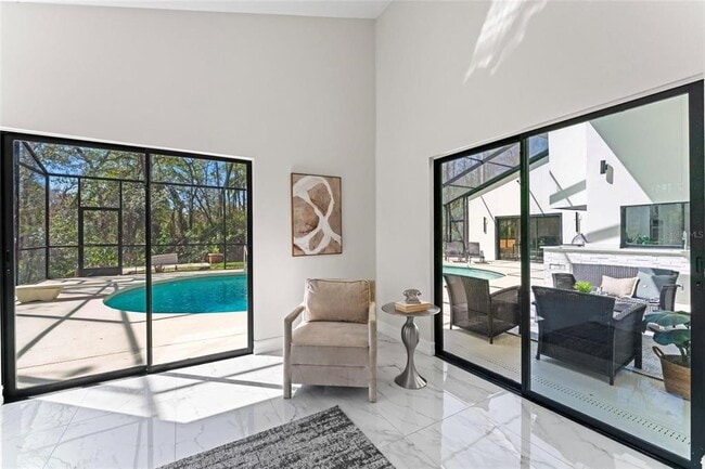 Building Photo - 4520 Pine Hollow Dr