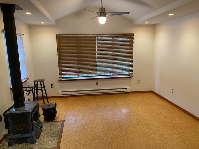 Building Photo - 1000 W Indiana St