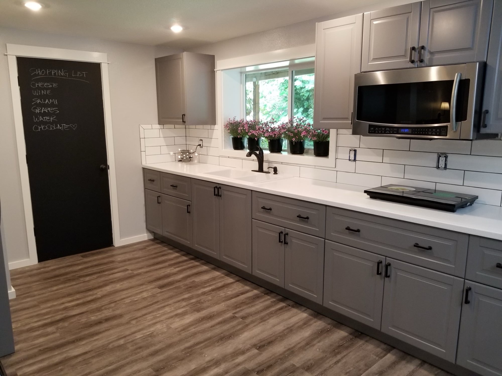 Building Photo - 6675 Canterbury Dr