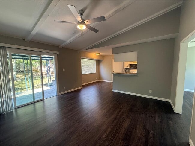 Building Photo - 5202 Provencial Dr