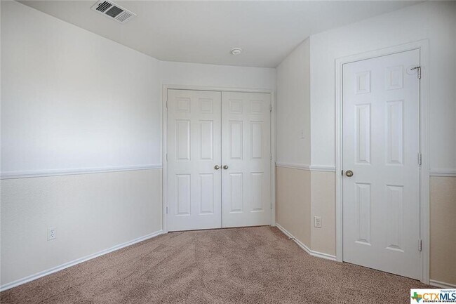 Building Photo - 2021 Kass Cove