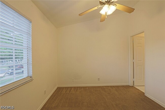 Building Photo - 8205 Pacific Beach Dr