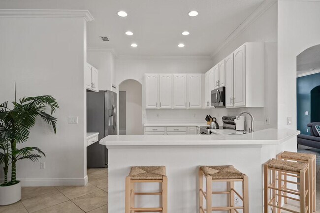 Building Photo - 511 Prestwick Dr