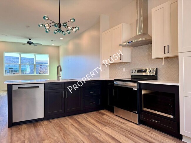 Building Photo - 1857 Zeta Way