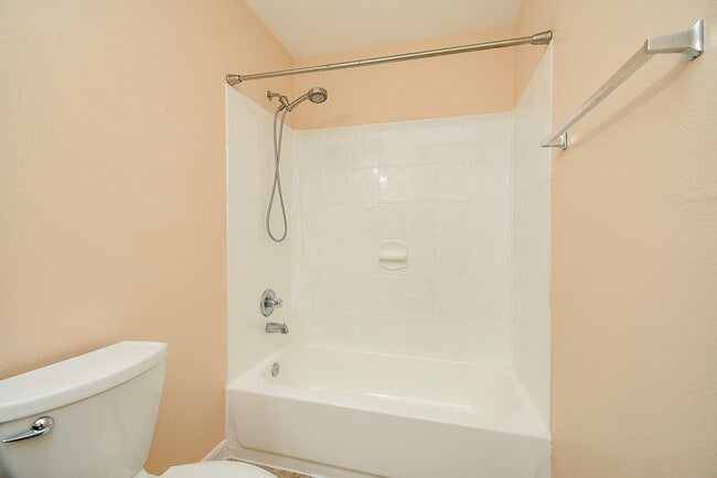 Building Photo - 2631 Skyview Trace Ct
