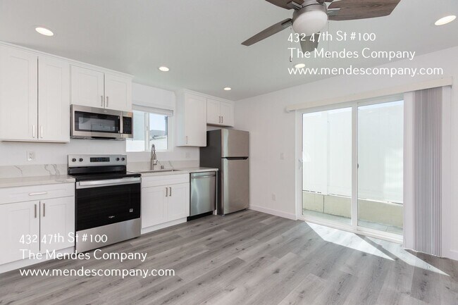 Building Photo - 432 47th St