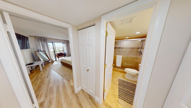 Building Photo - 5855 Midnight Pass Rd