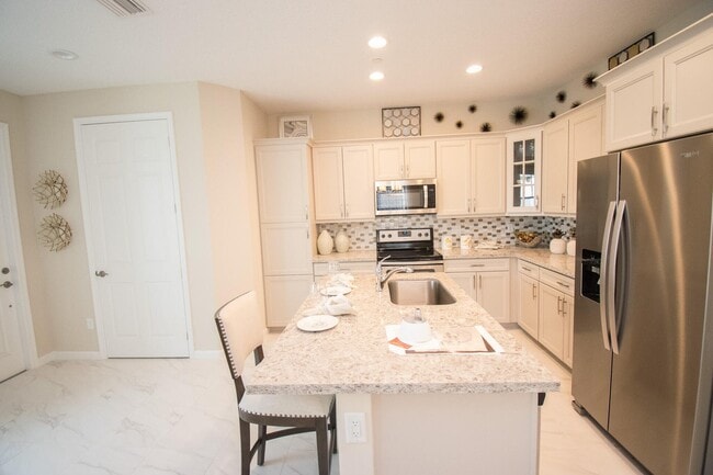 Building Photo - 14426 Emerald Pl Wy