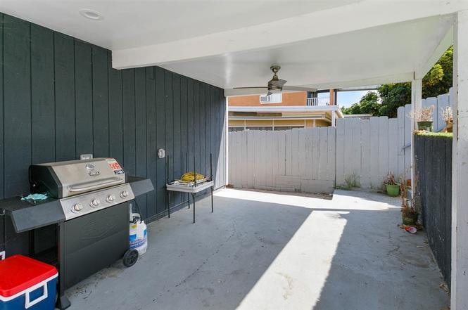 Grilling area - 408 S 33rd St