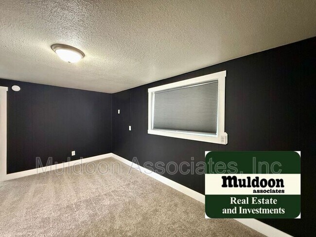 Building Photo - 3965 Colony Hills Cir