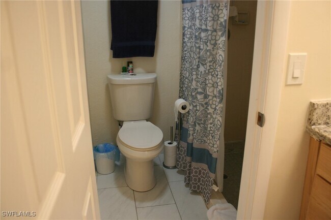 Building Photo - 15430 Moonraker Ct