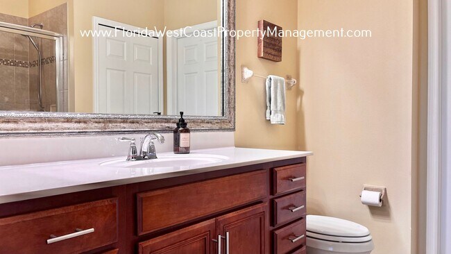 Building Photo - OUTSTANDING 3 BEDROOM UNFURNISHED CONDO IN...