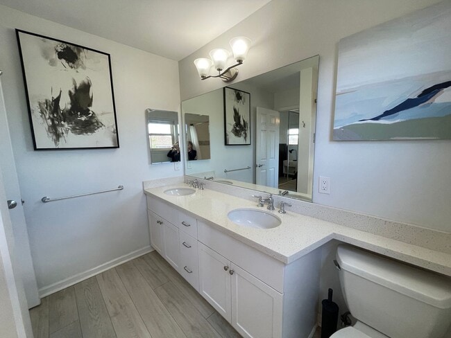Building Photo - Fully Furnished 3 Bedroom/2.5 Bath Kahoma ...