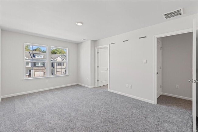 Building Photo - 27 Whaler Dr