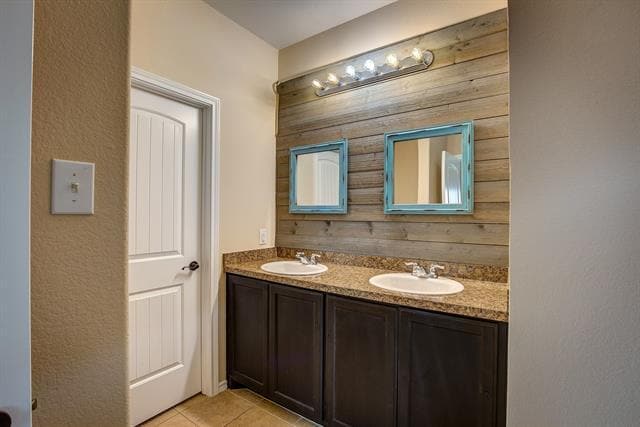 Building Photo - 6300 Leaping Fawn Dr