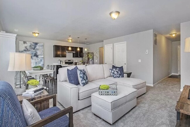 Building Photo - Wonderful Newer Condo for Lease