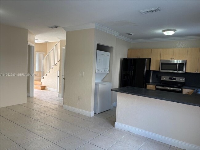 Building Photo - 8771 NW 106th Ln