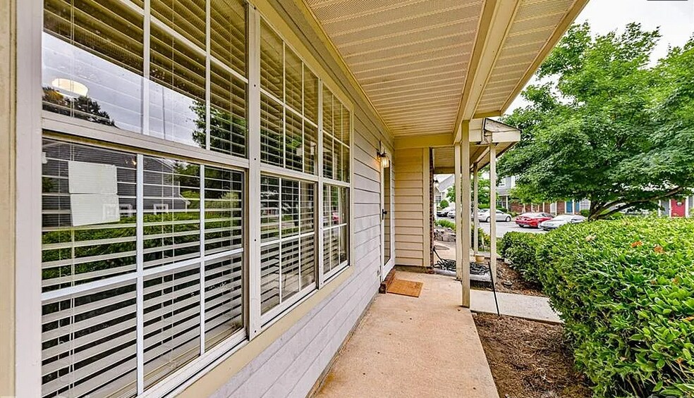 Building Photo - 3640 Huyton Ct