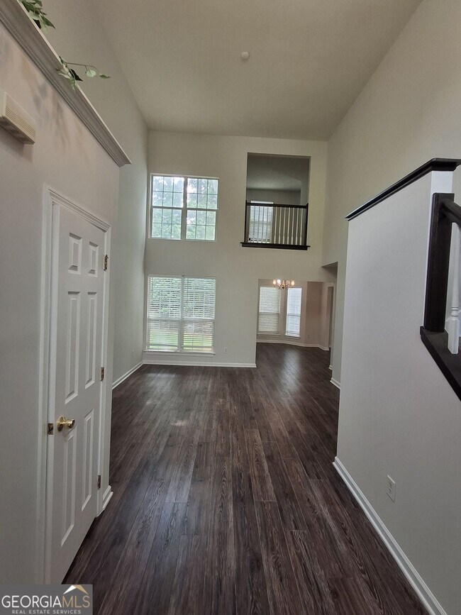 Building Photo - 1110 Winter Park Ln
