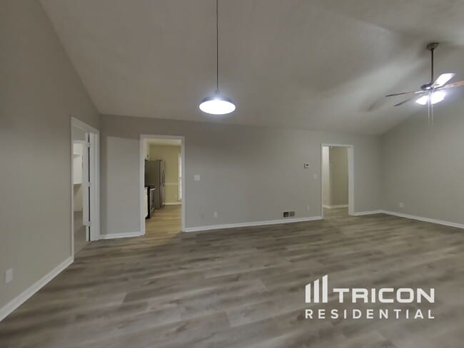 Building Photo - 2181 Grayfield Dr