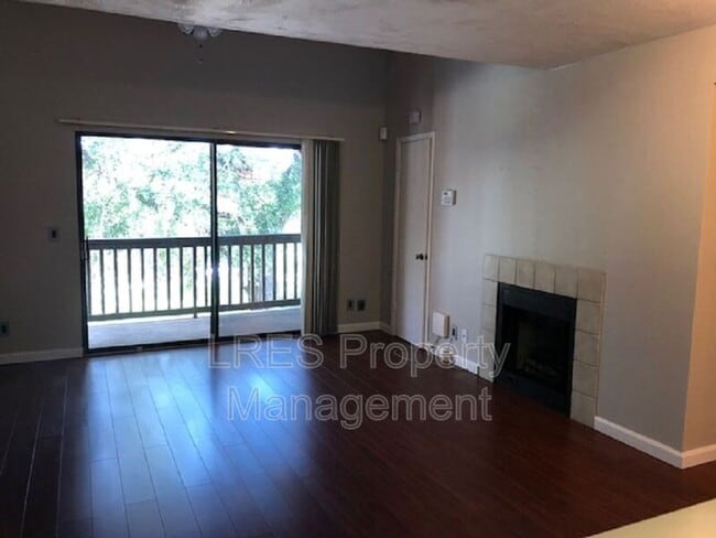 Building Photo - 465 Forestway Cir