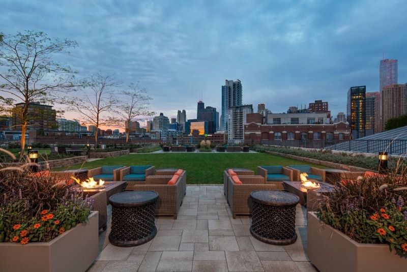 Building Photo - 501 N Kingsbury St