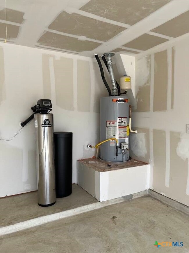 Building Photo - 448 Mallow Dr