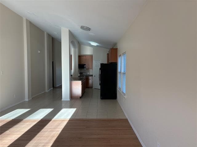 Building Photo - 5895 Candlelight Ln