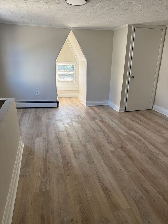 Building Photo - Spacious 3BR House in Columbia!