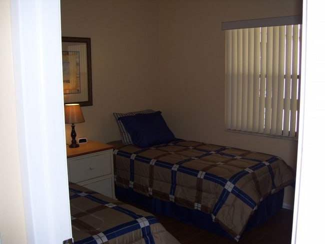 Building Photo - FURNISHED EAST LAKE WOODLANDS-WOODLAKE RUN